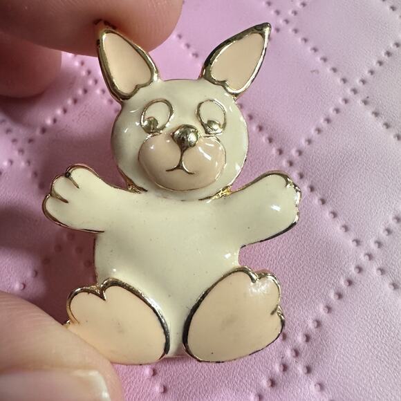Steinmetz Vintage Brooch Bunny Pin Enamel/Gold Tone "Signed" 80's Spring READ - Picture 2 of 7